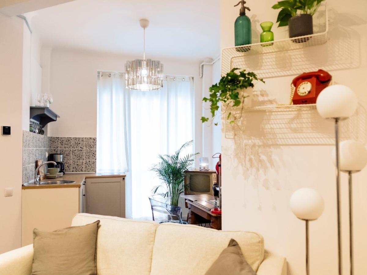 Lovely Vintage Double Studio In City Center Bucharest Exterior photo