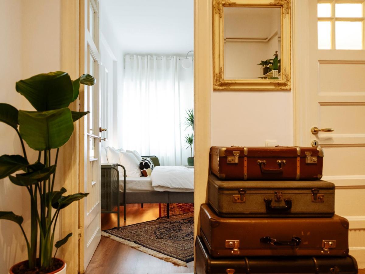 Lovely Vintage Double Studio In City Center Bucharest Exterior photo