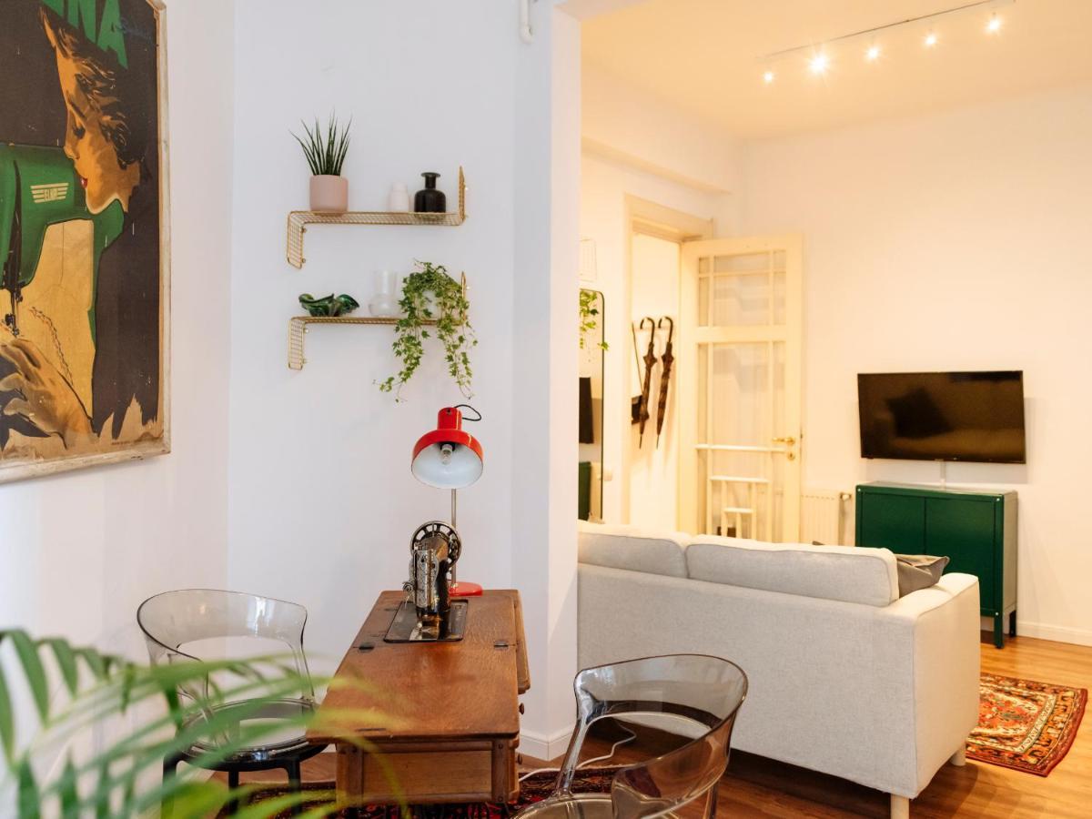 Lovely Vintage Double Studio In City Center Bucharest Exterior photo