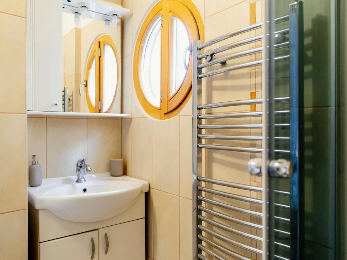 Lovely Vintage Double Studio In City Center Bucharest Exterior photo